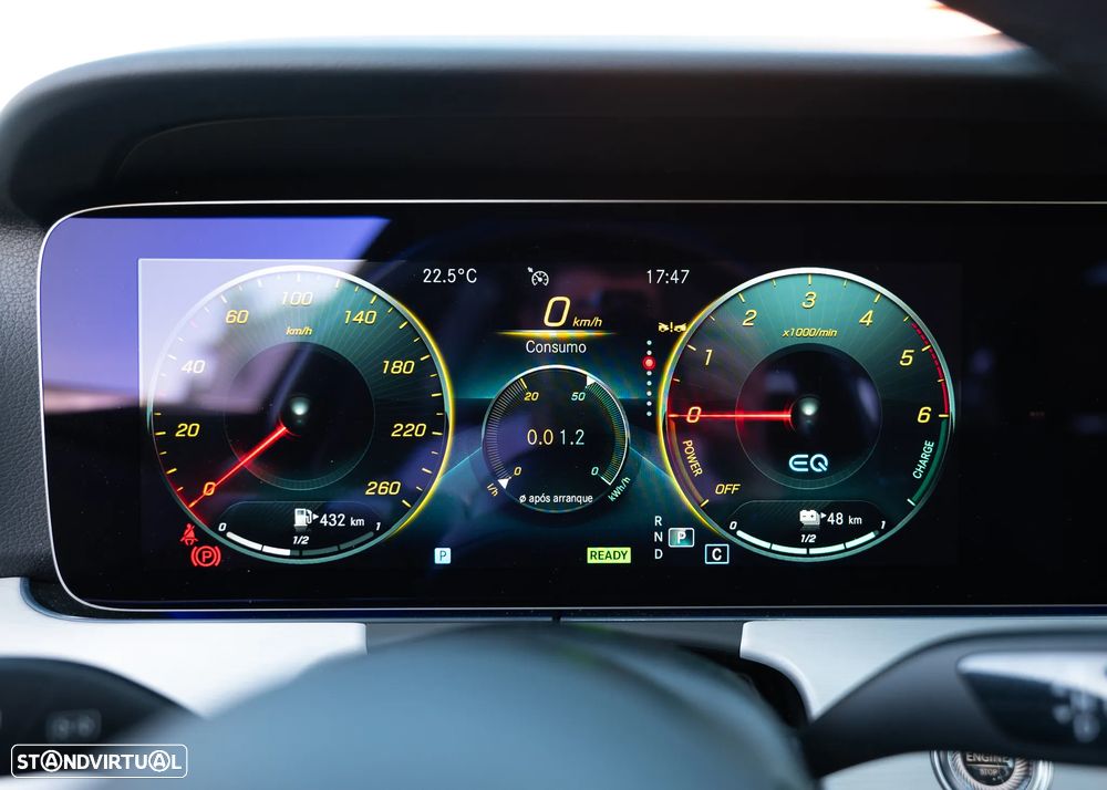 Mercedes-Benz E 300 de 4Matic 9G-TRONIC - 13