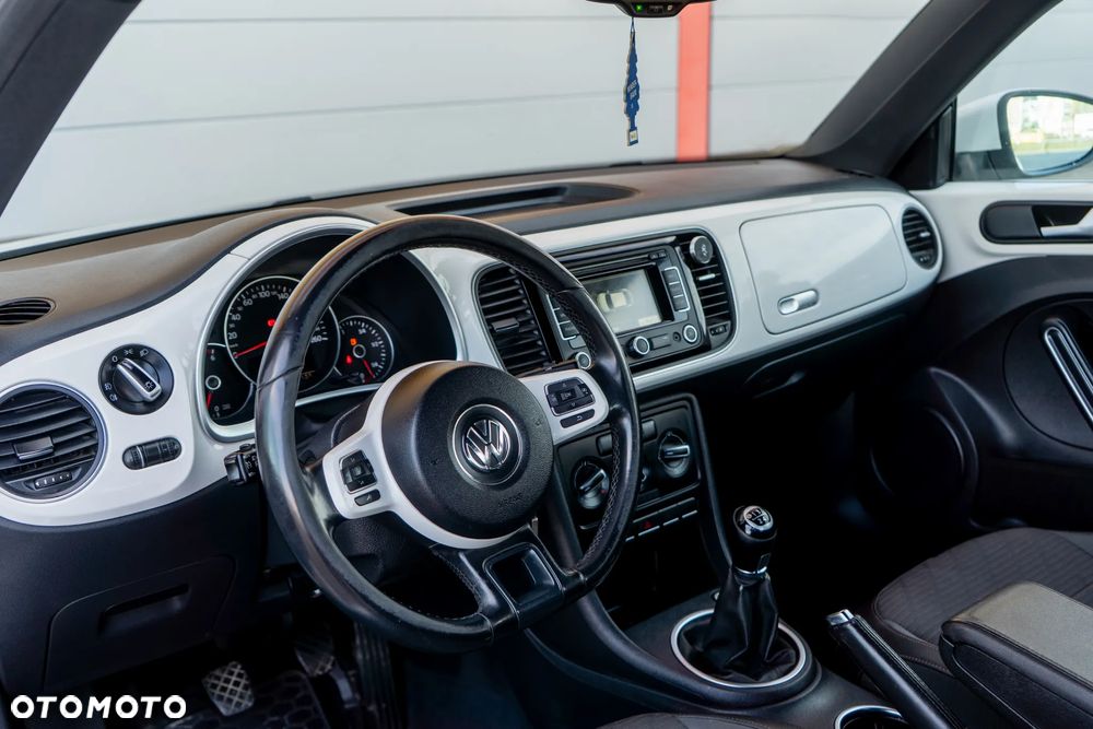 Volkswagen Beetle ver-1-6-tdi-bluemotion-technology-cup - 11