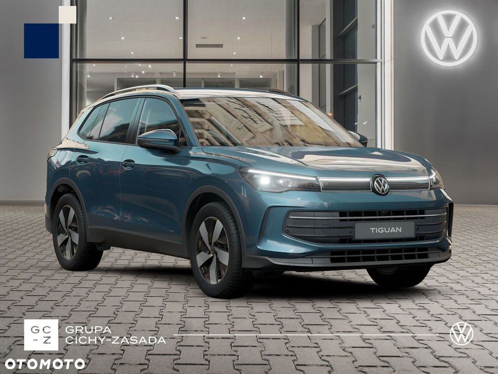 Volkswagen Tiguan - 8