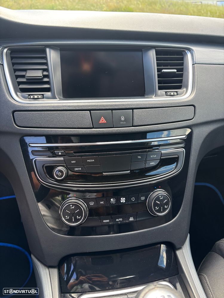 Peugeot 508 SW 1.6 BlueHDi Active - 23