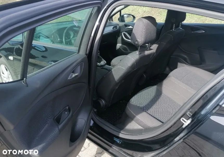 Opel Astra V 1.4 T Enjoy - 15