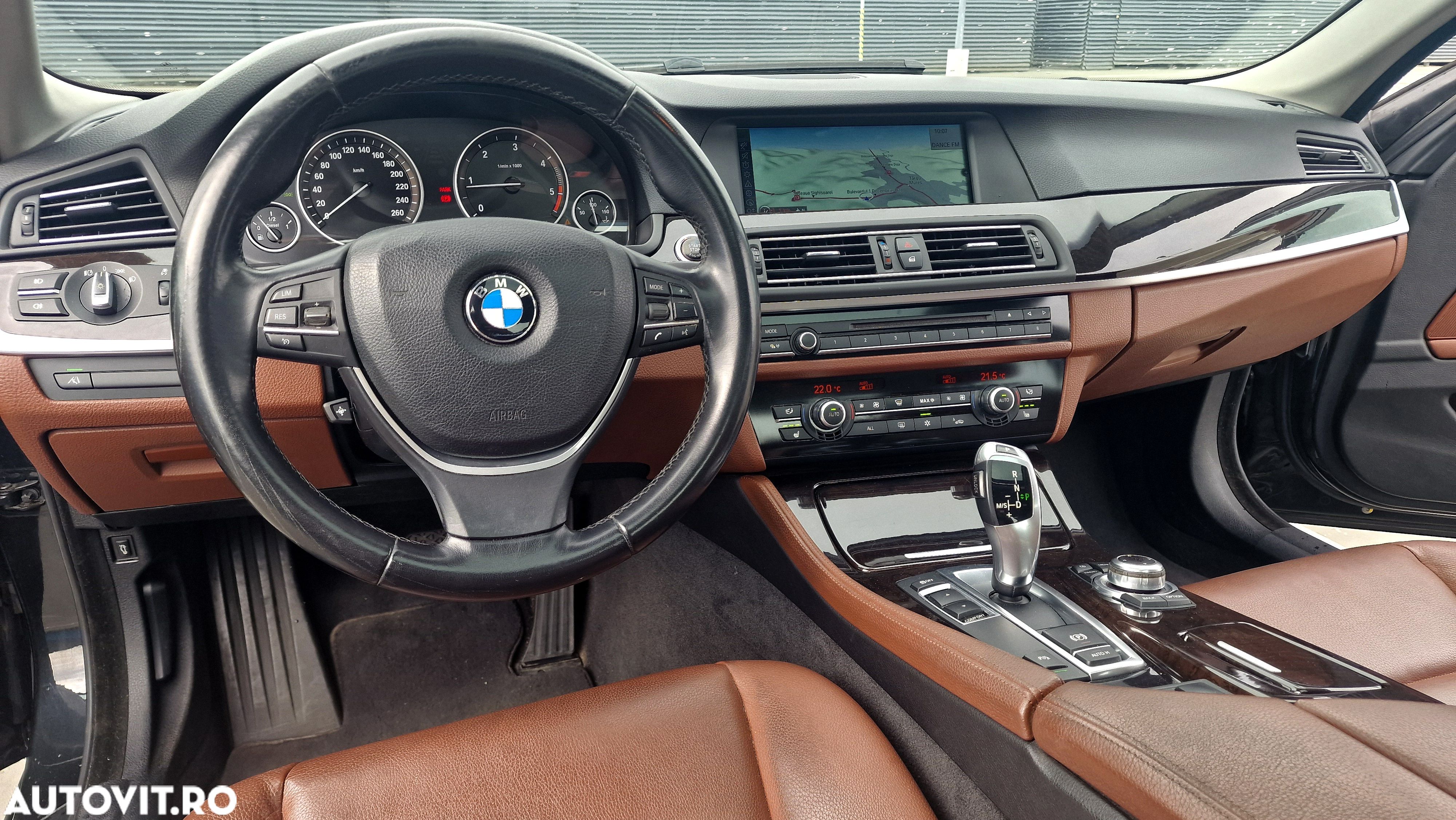 BMW Seria 5 520d Aut. - 1
