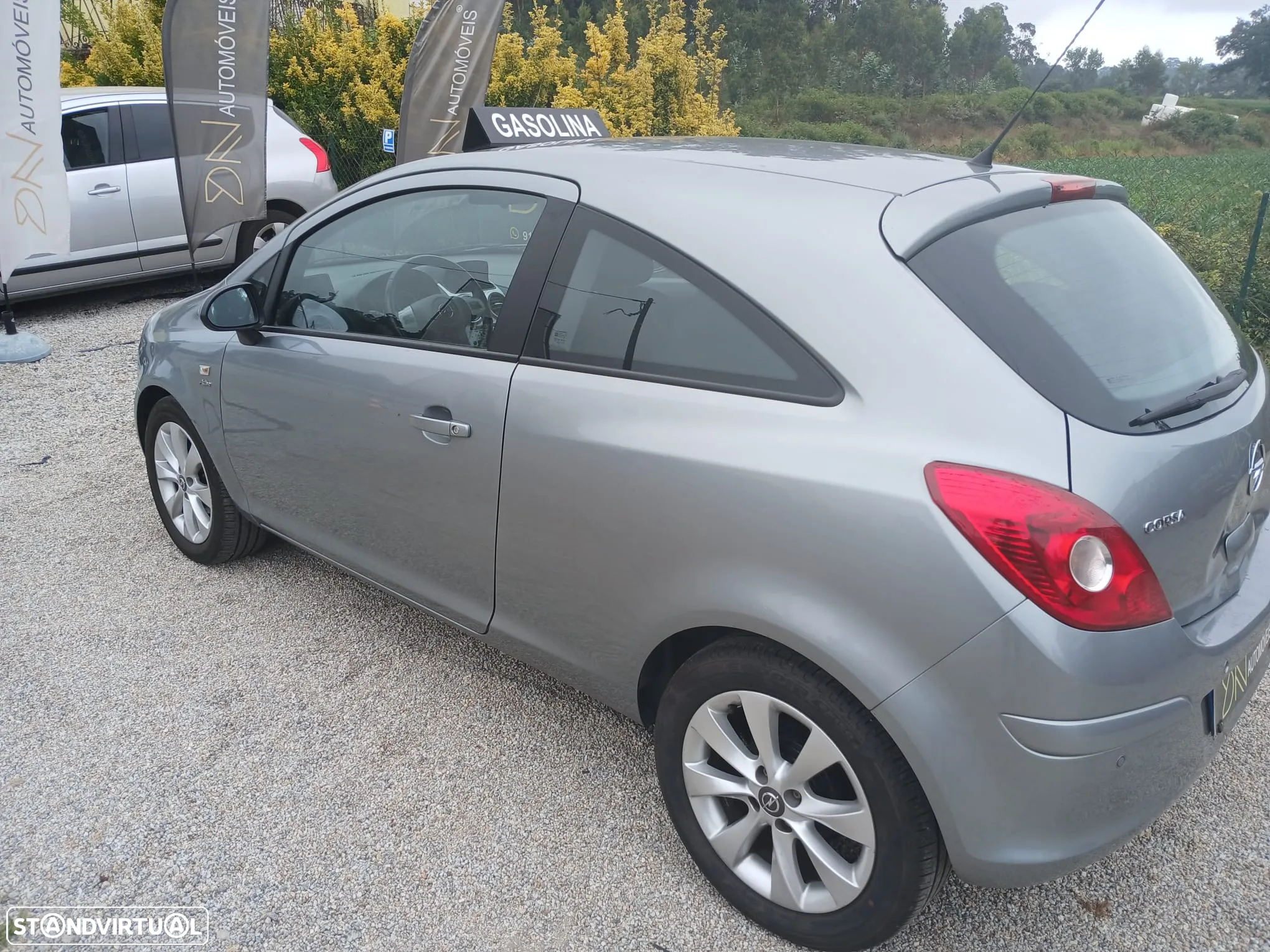 Opel Corsa 1.2 Street Edition 129g - 6