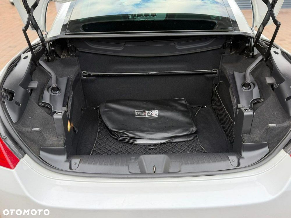 Peugeot 308 CC - 28