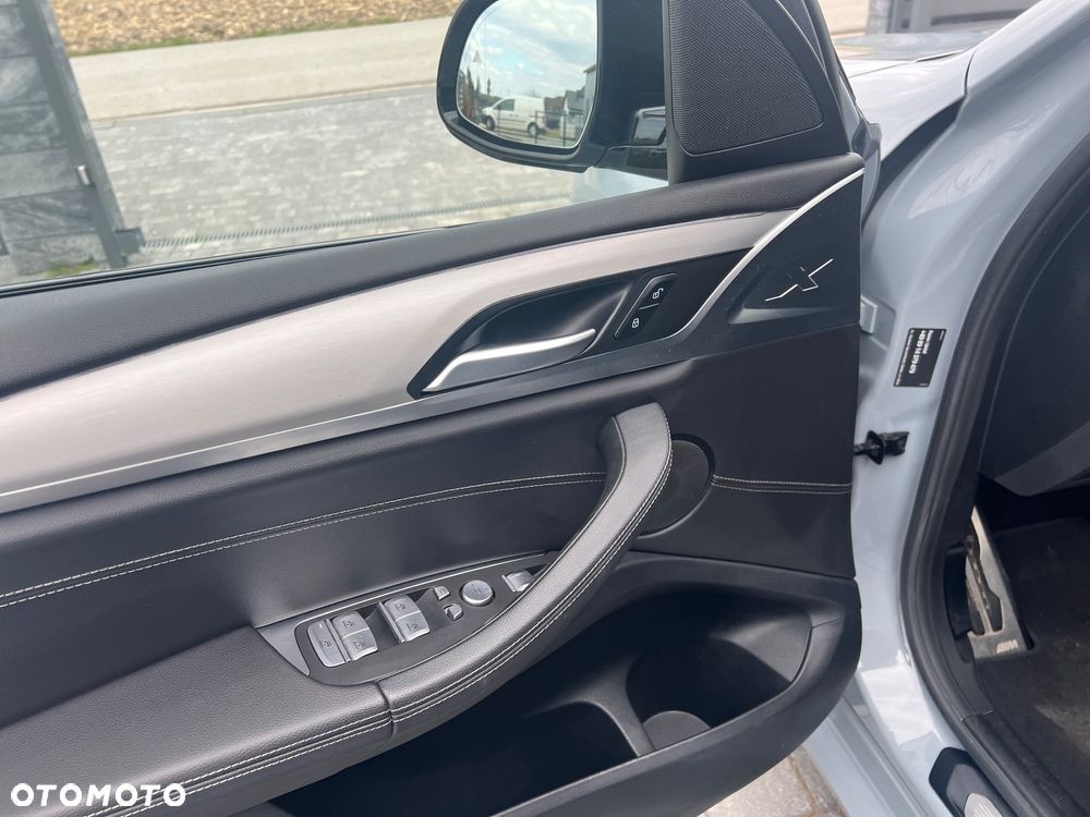 BMW X3 - 40