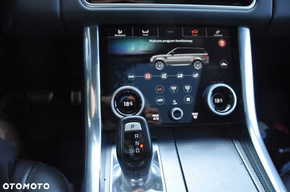 Land Rover Range Rover Sport S 3.0 SD V6 HSE Dynamic - 29