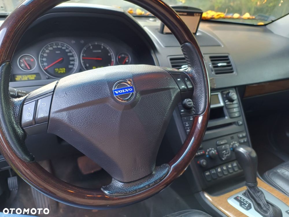 Volvo XC 90 D5 Executive - 3