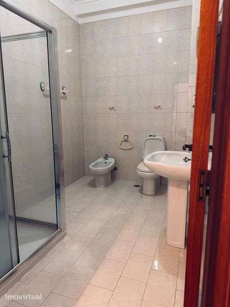 Apartamento T2 na Rua da Veiga - Grande imagem: 4/8