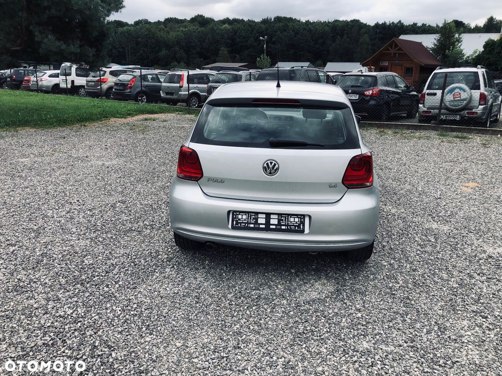 Volkswagen Polo 1.4 Comfortline - 12