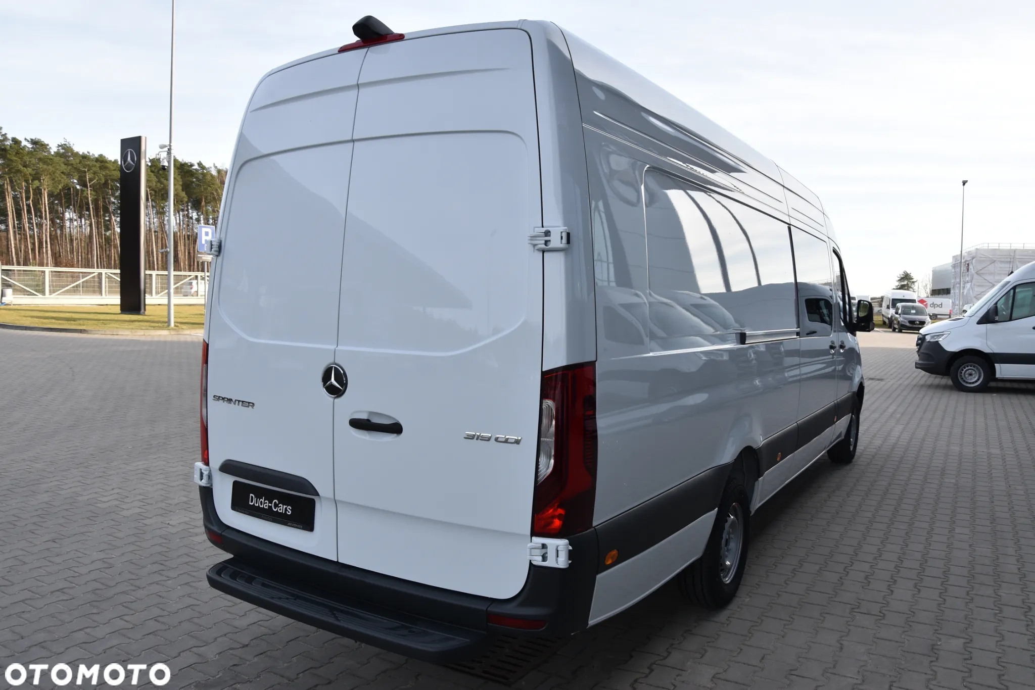 Mercedes-Benz Sprinter - 5