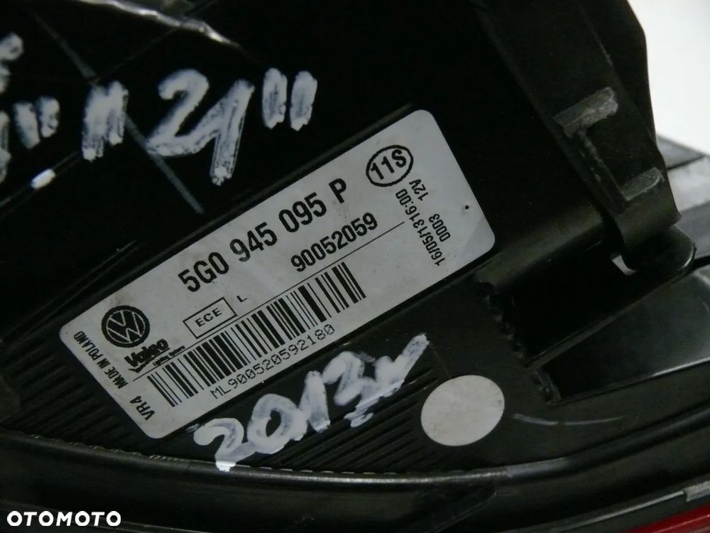LAMPA TYLNA LEWA VOLKSWAGEN GOLF VII 5G0 2012 2020 HB - 3