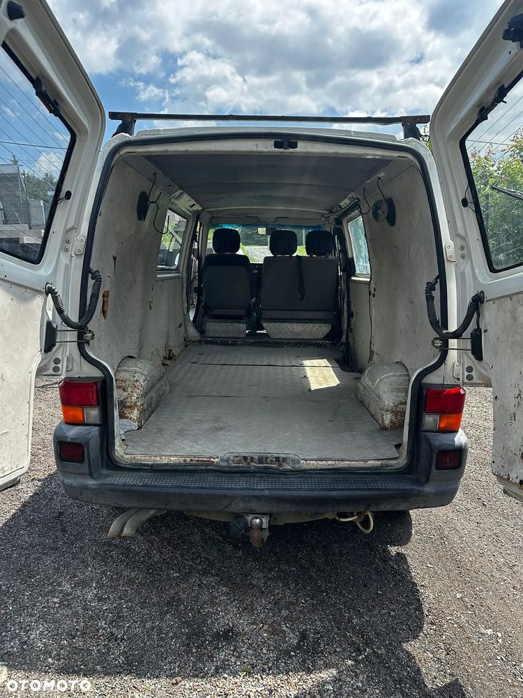 Volkswagen Transporter - 6