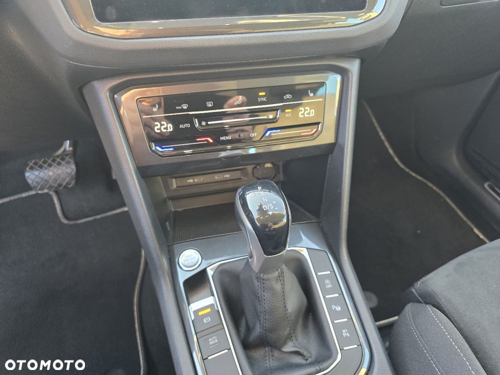 Volkswagen Tiguan 1.5 TSI EVO Elegance DSG - 22