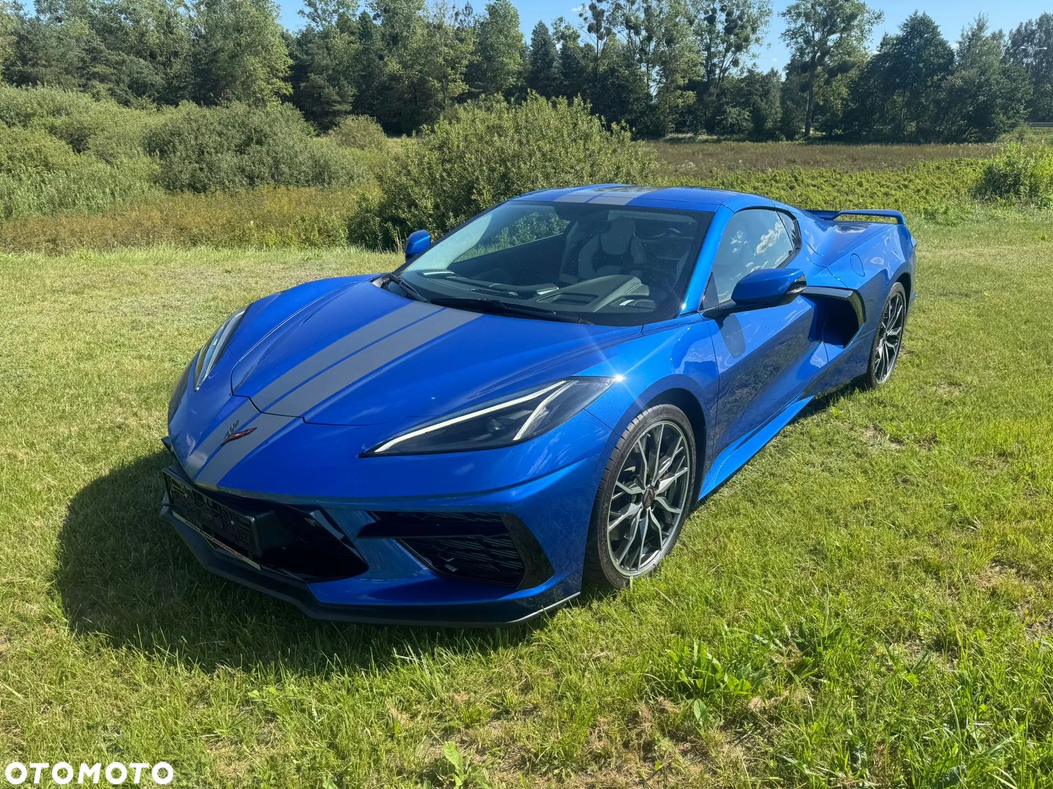 Chevrolet Corvette - 1