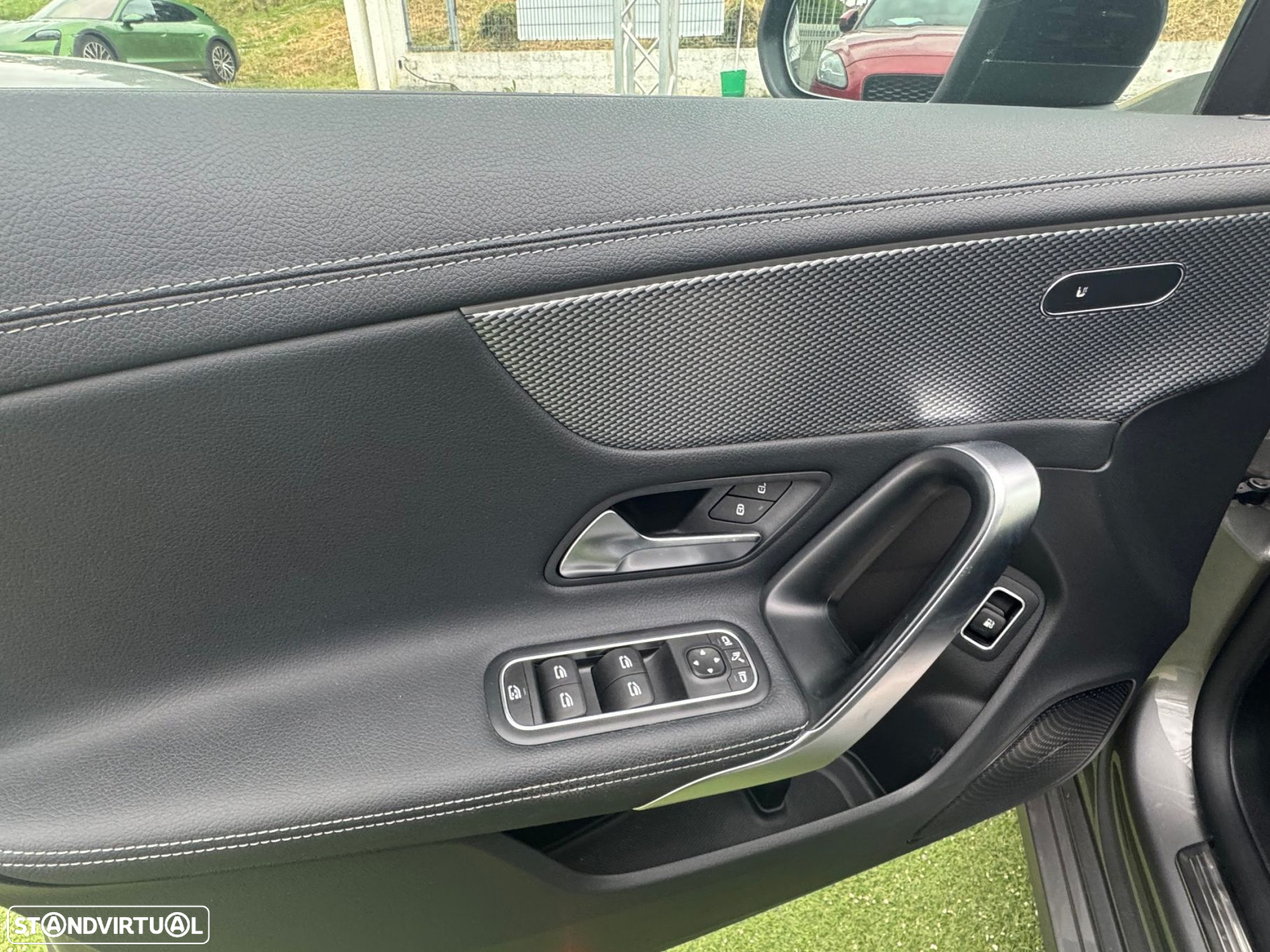 Mercedes-Benz CLA 250 e Progressive - 13