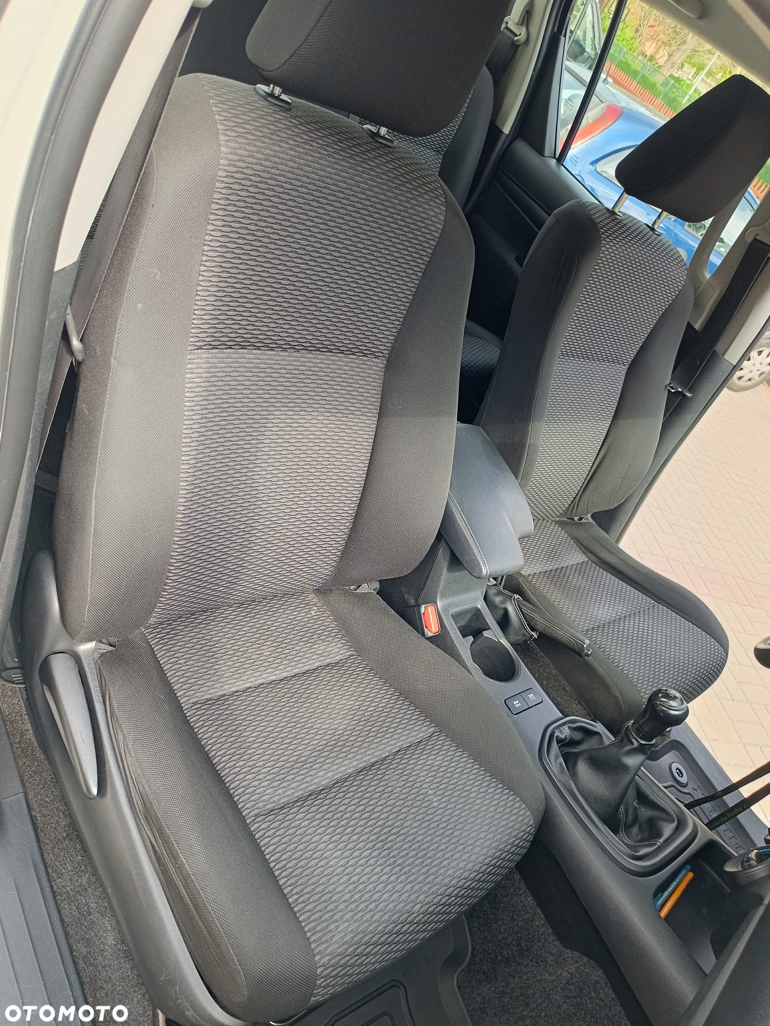 Toyota Hilux 2.4 D-4D Double Cab DLX 4x4 - 13