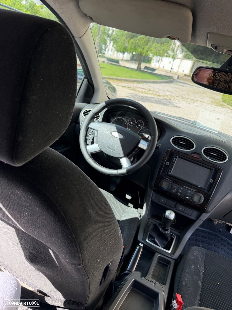 Ford Focus 1.6 TDCi Sport - 12