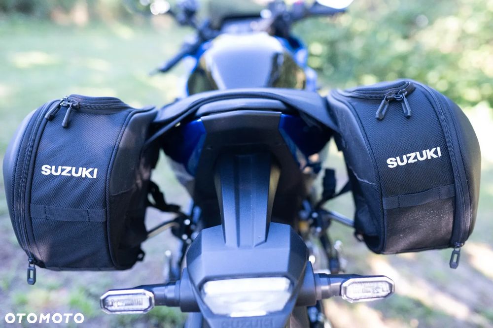 Suzuki GSX - 2