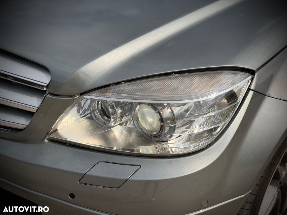 Mercedes-Benz C 320 CDI 7G-TRONIC Avantgarde - 37