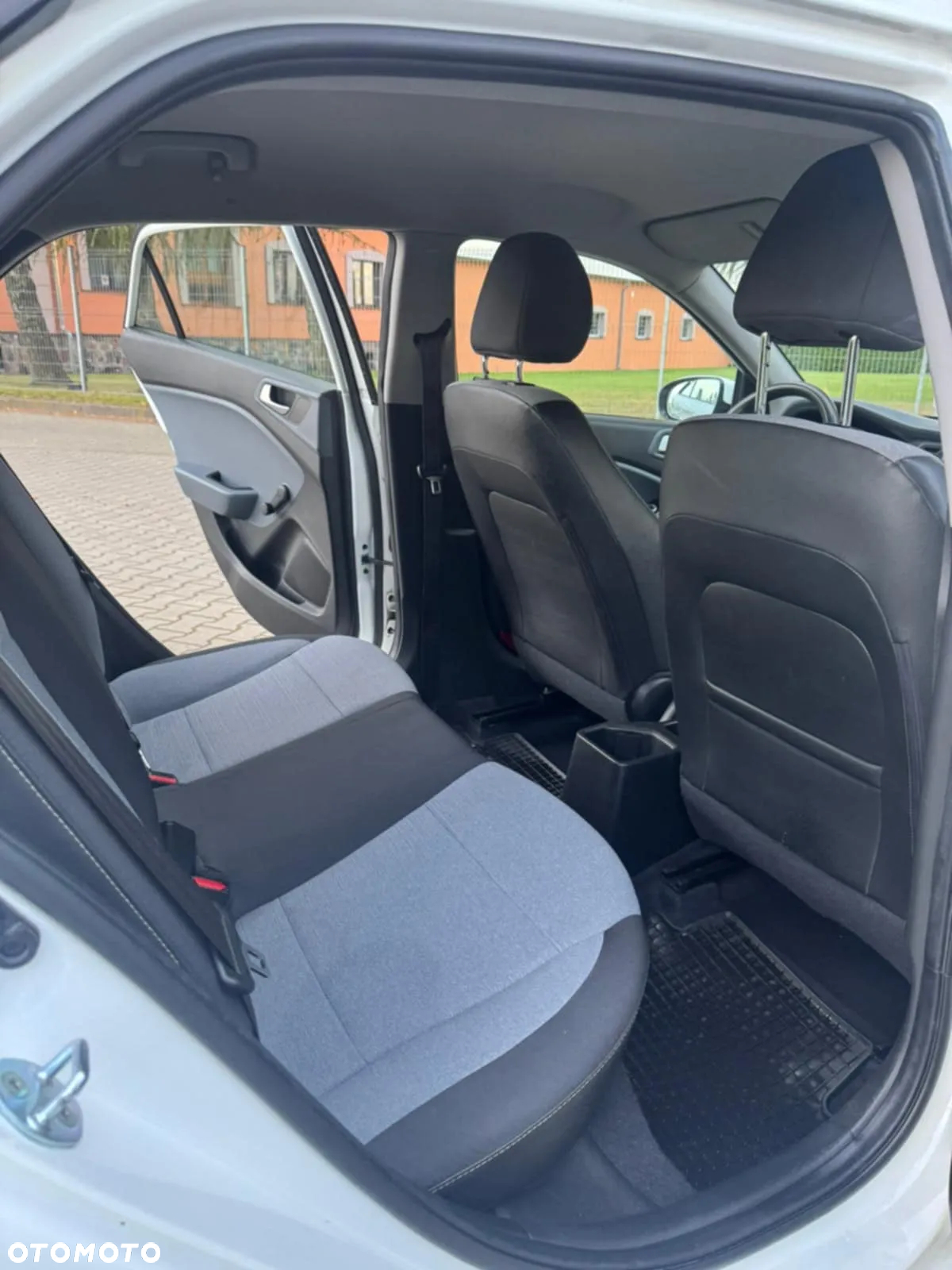 Hyundai i20 - 9