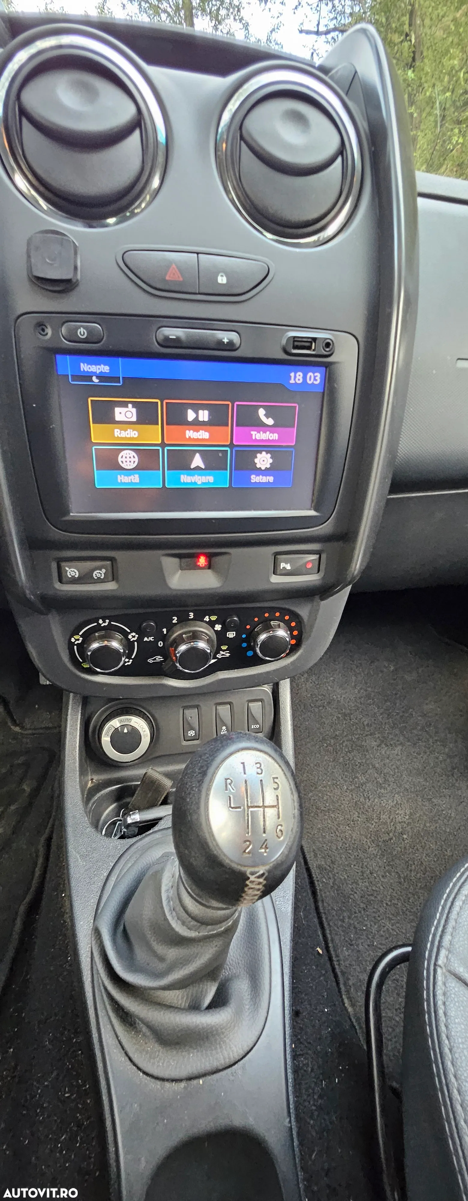 Dacia Duster 1.5 dCi 4x4 Laureate - 12