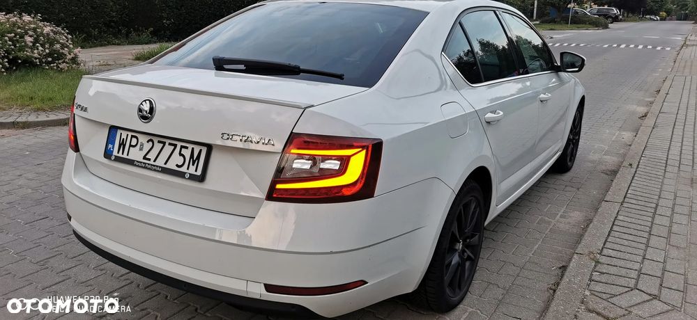 Skoda Octavia 1.5 TSI ACT Style DSG - 7