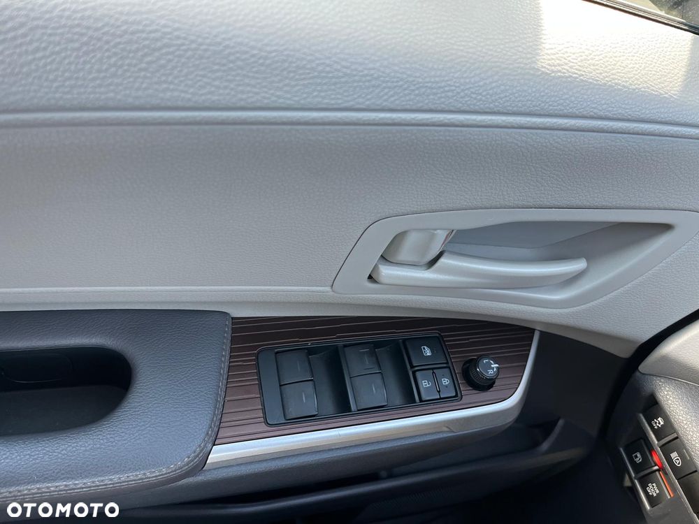 Toyota Sienna - 25