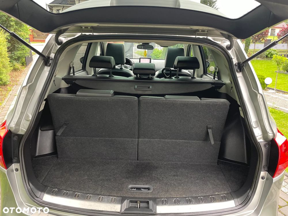 Nissan Qashqai+2 2.0 dCi Tekna - 12