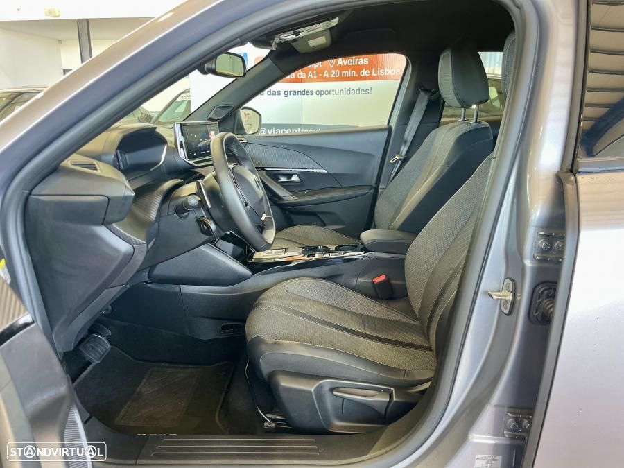 Peugeot 2008 1.2 Hybrid Allure e-DCS6 - 8