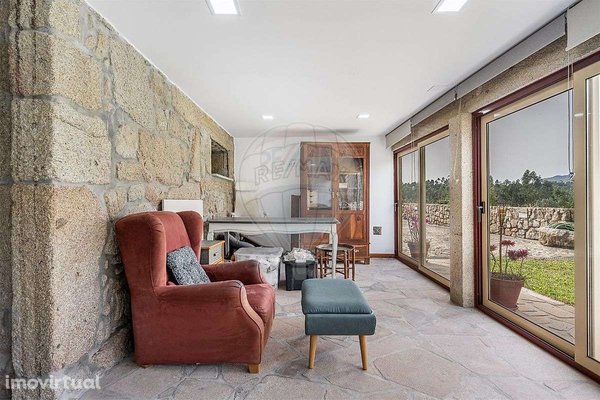 Moradia T2 para venda - Grande imagem: 2/48