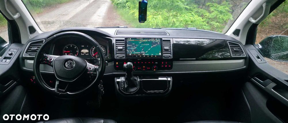 Volkswagen Multivan - 4