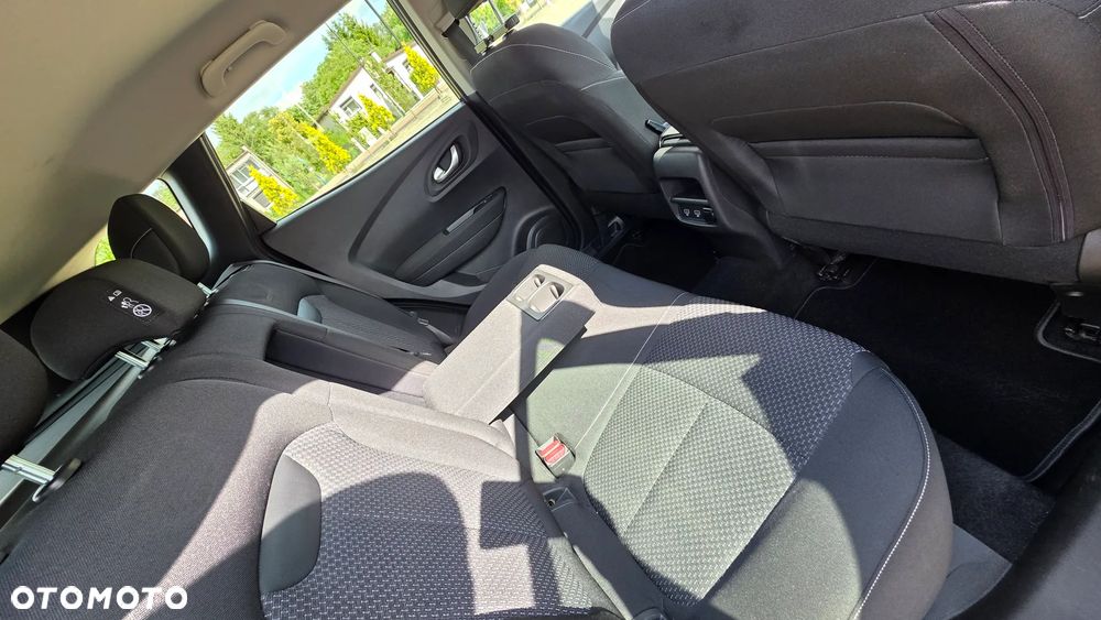 Renault Kadjar 1.3 TCe FAP Intens EDC - 25