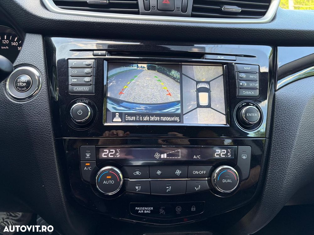 Nissan Qashqai 1.5 DCI Start/Stop N-Connecta - 22