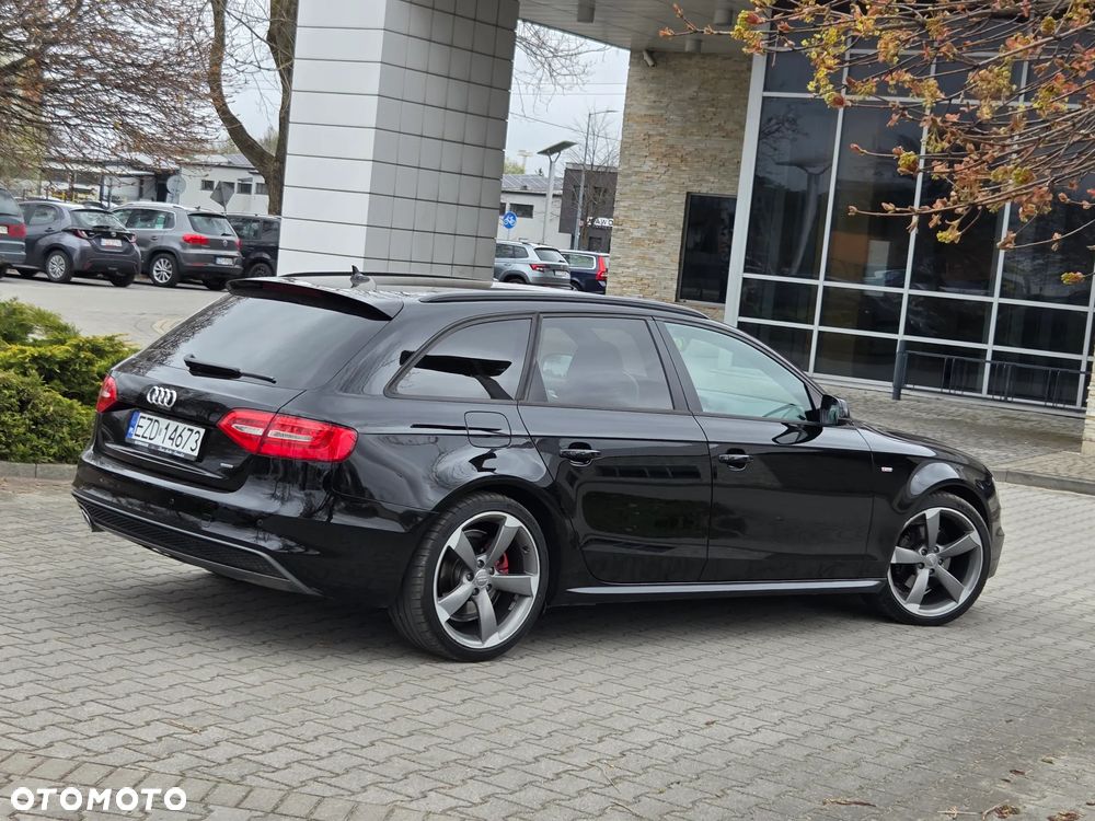 Audi A4 Avant 2.0 TDI DPF quattro S tronic S line Sportpaket - 6