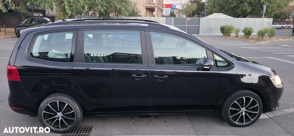 Volkswagen Sharan 2.0 TDI DSG BlueMotion Technology Trendline - 9