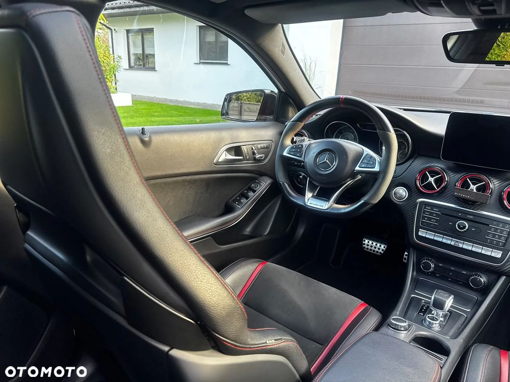 Mercedes-Benz Klasa A AMG 45 4-Matic - 19