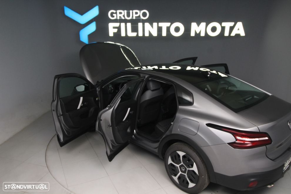 Citroën C4 X 1.2 Hybrid Plus e-DSC6 - 11