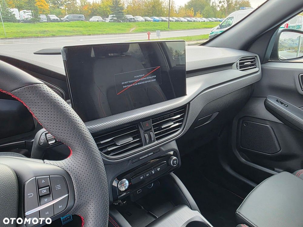Ford Kuga - 26