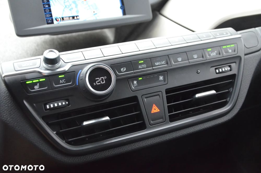 BMW i3 (60 Ah) - 25