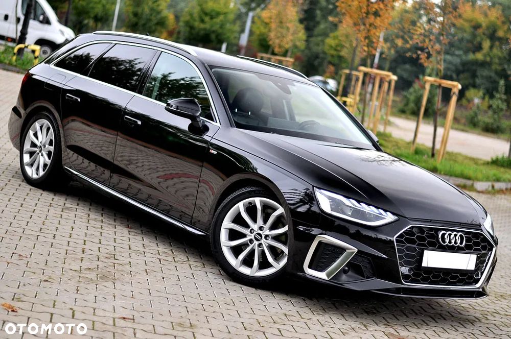 Audi A4 ver-avant-35-tfsi-s-tronic-s-line - 3