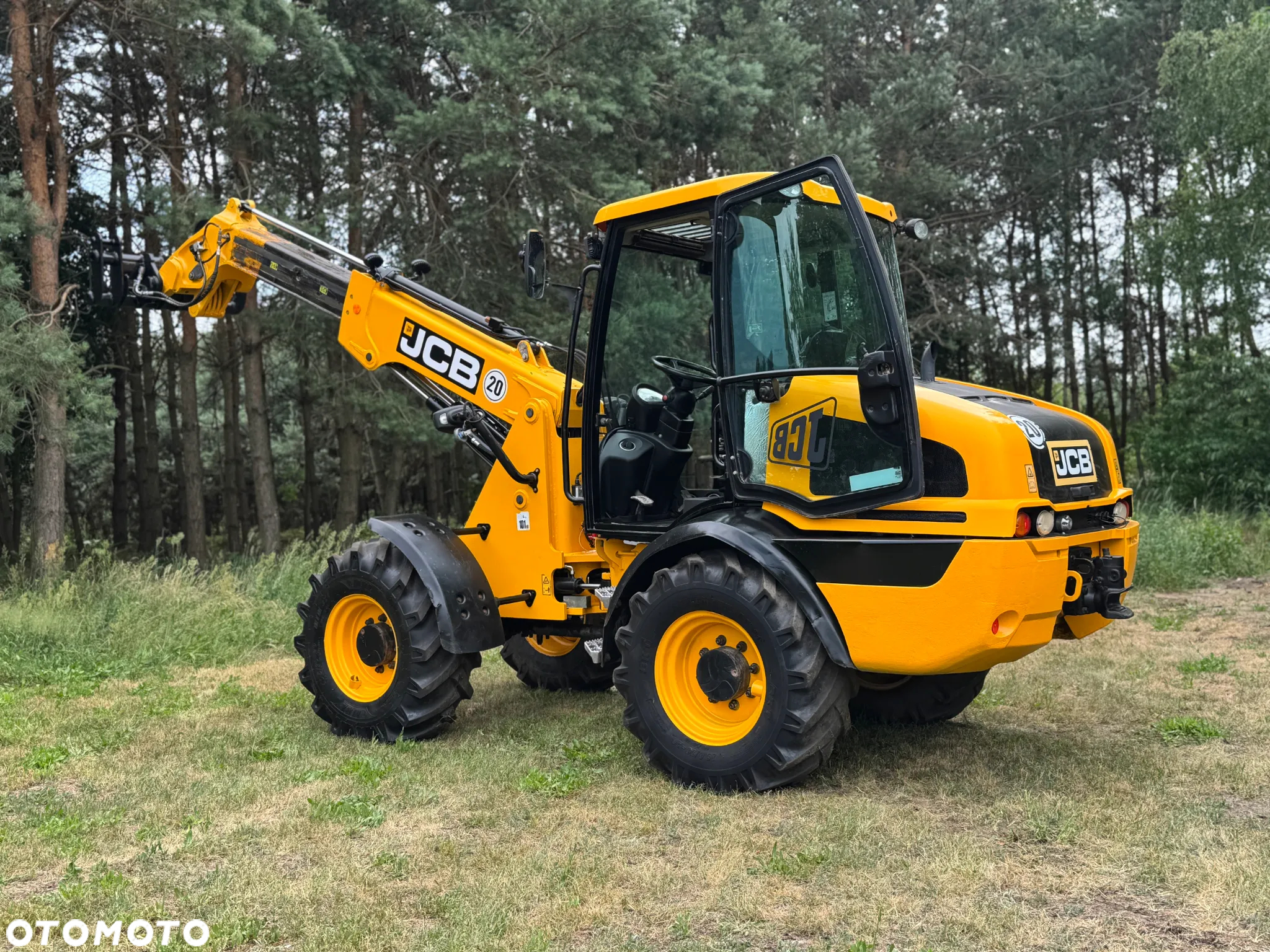 JCB TM 220 ładowarka przegubowo teleskopowa 180 TM 320 - 16