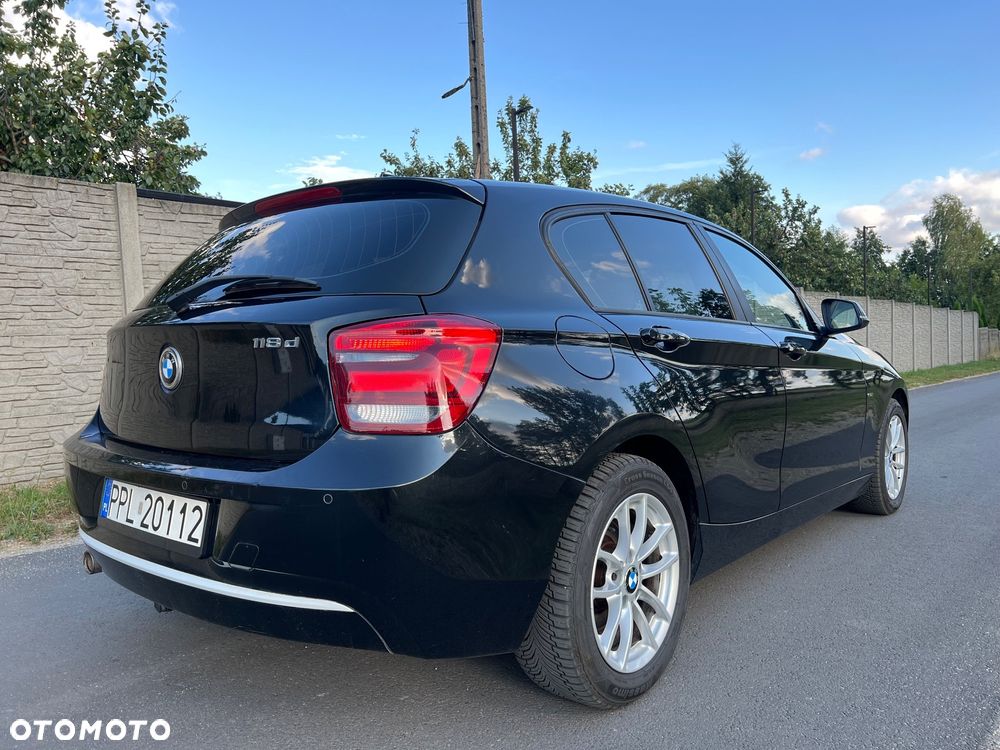 BMW Seria 1 118d - 8