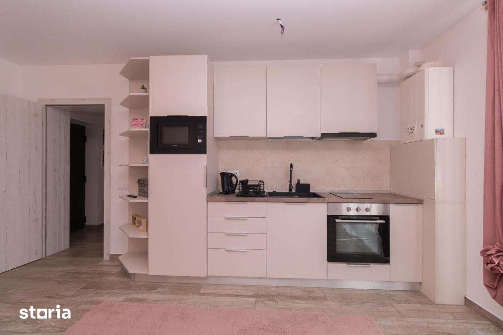 Apartament 2 camere cu terasa mare si loc de parcare + boxa — fotografia 3