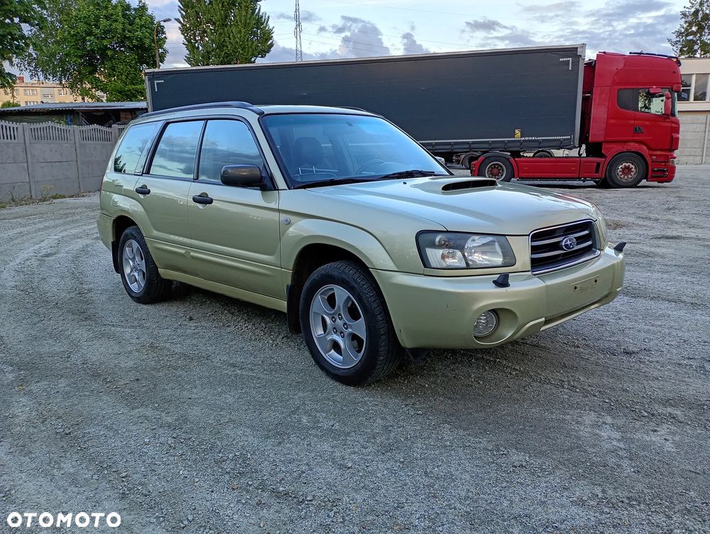 Subaru Forester 2.0X Turbo - 3