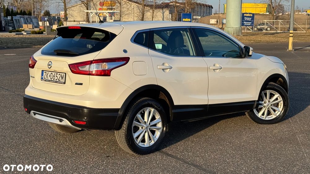 Nissan Qashqai 1.6 dCi DPF acenta - 12