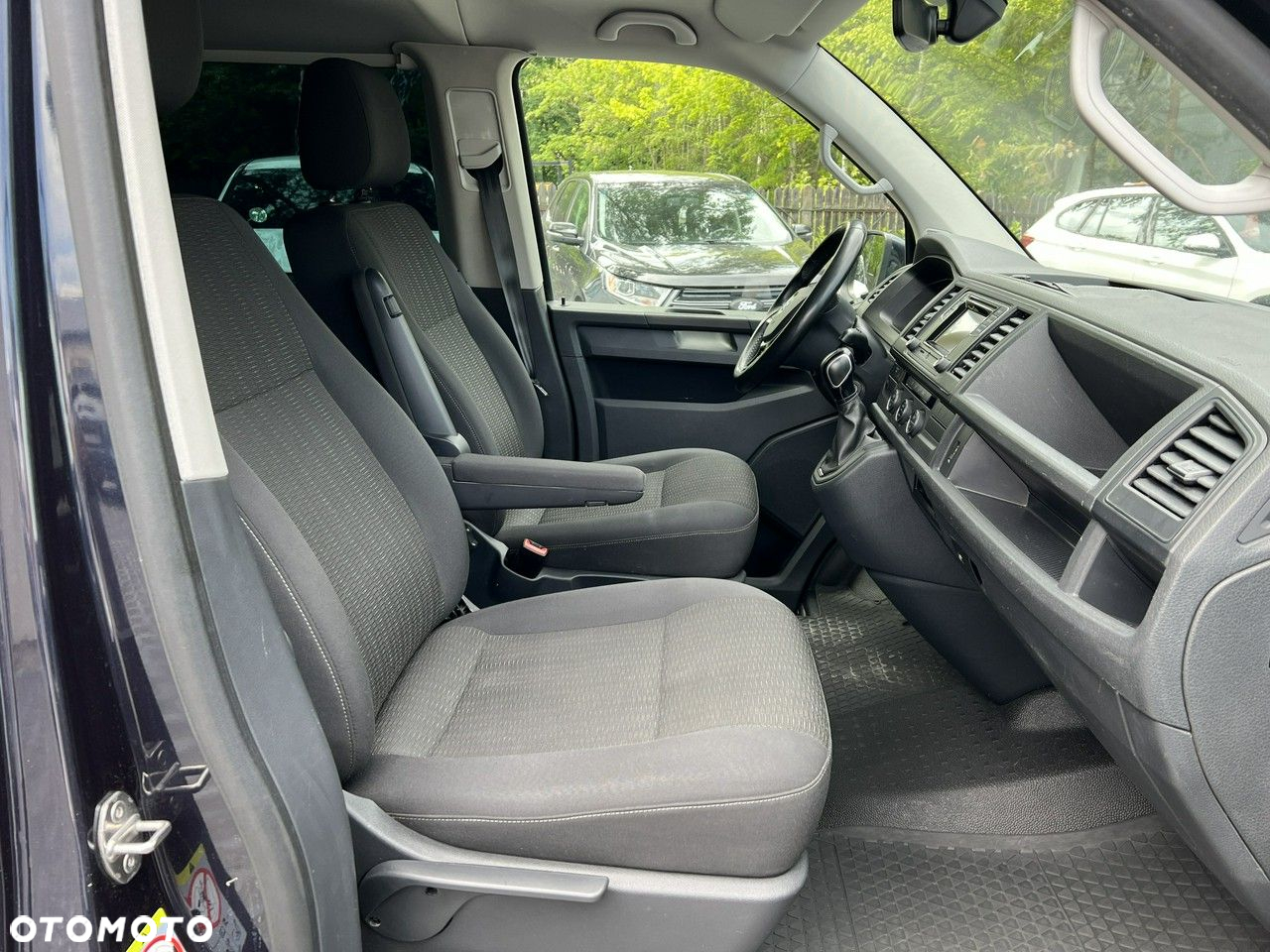 Volkswagen Caravelle 2.0 TDI L2 Highline DSG - 14