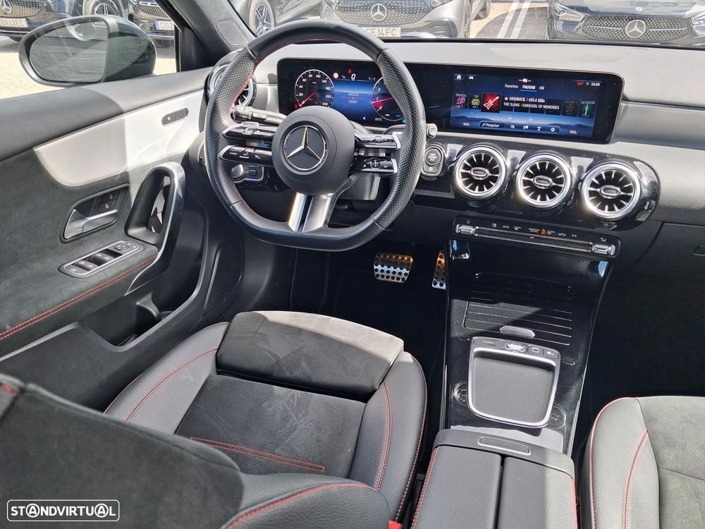 Mercedes-Benz A 200 AMG Line Aut. - 16