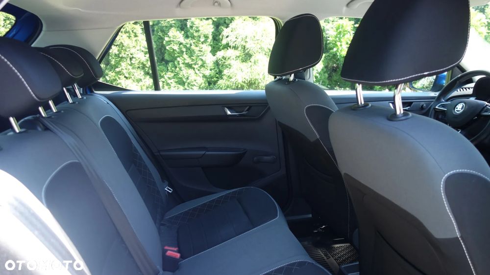 Skoda Fabia 1.0 Ambition - 17