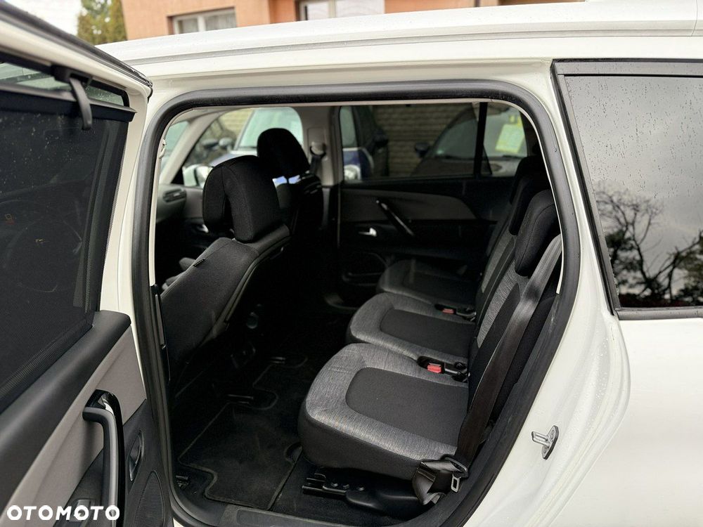 Citroën C4 Grand Picasso - 16