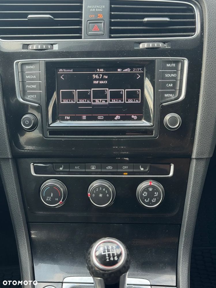 Volkswagen Golf VI 2.0 TSI GTI - 10